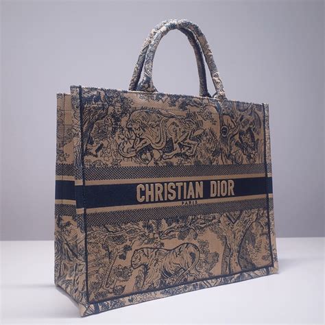 christian dior tote bag knock off|knockoff Dior buckle bag.